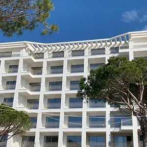 **** Hotel Fllad And Albania